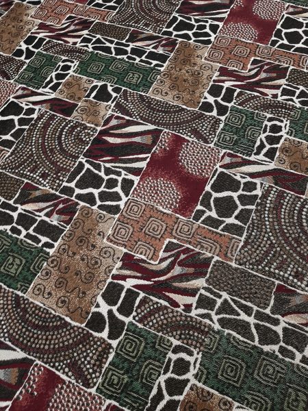 Ύφασμα επίπλωσης σε 2.80 φάρδος ethnic αφρικάνικο τύπου patchwork με μοτίβα animal print περισσότερο λαδί -πράσινο και μπέζ -καφέ