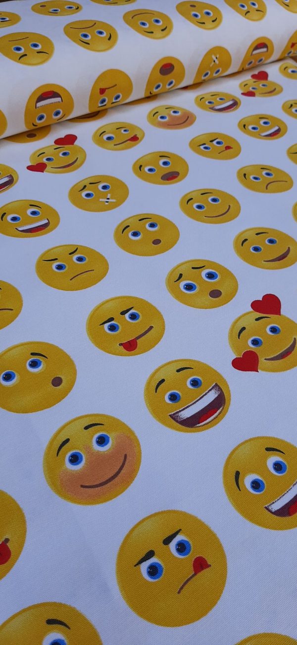 ύφασμα με emoji φατσούλες